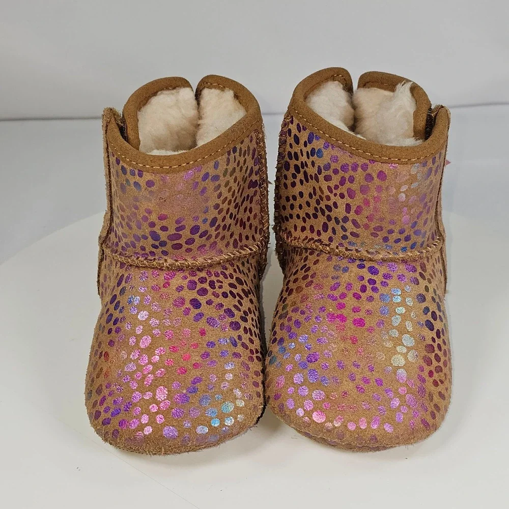 UGG Jesse Bow II Metallic Dots Chestnut Suede Infant Boots‎ 1121046I Size 4/5